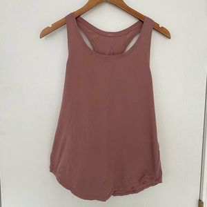 Lululemon love tank tops pleated